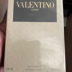 Valentino 