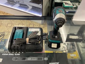 Makita impact & charger