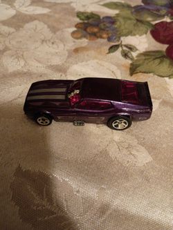 1977 Hot Wheels Purple Mustang With Pink Windows Vintage