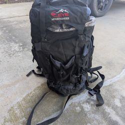 60L backpack