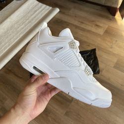 Jordan 4 ‘Pure Money’, 9.5M / 11M Available (check out my page🔥) 