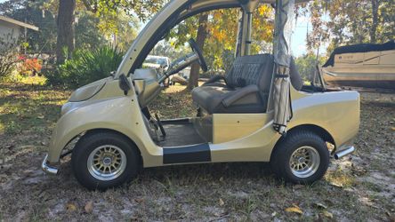 2024 Streetrod LUX Gas Golf Cart – Like New – Street Legal Ready – Custom Luxury Cart