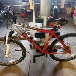 Trek 4500 Mountain Bike