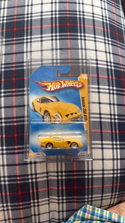 ERROR Hot Wheels 2009 New Models Ferrari 250 GTO, Yellow w/ Lace Wheels,
