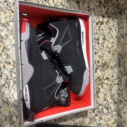 Jordan Bred 4 