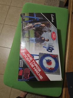 Axe Throwing Game Brand New