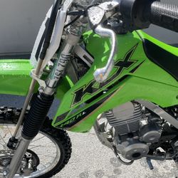 Kawasaki 140RL 2022