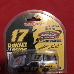 Matt Kenseth #17 DEWALT 2003 Winston Cup Champion Ford Team Caliber 1/64 NEW