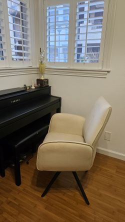 Office chair arm chair cream
