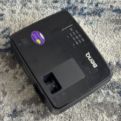 BenQ MS504 Projector – Works Great