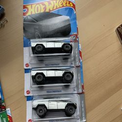 $10 Cada Una