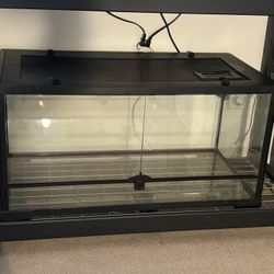 Thrive 40 Gallon Reptile Tank With Accessories 