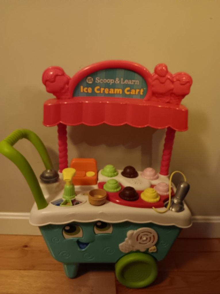Leap Frog Scoop & Learn Ice-cream Cart.