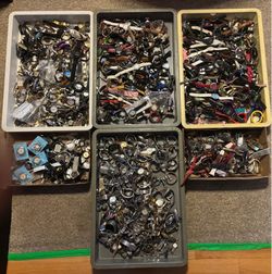 Lot of 600+ watches