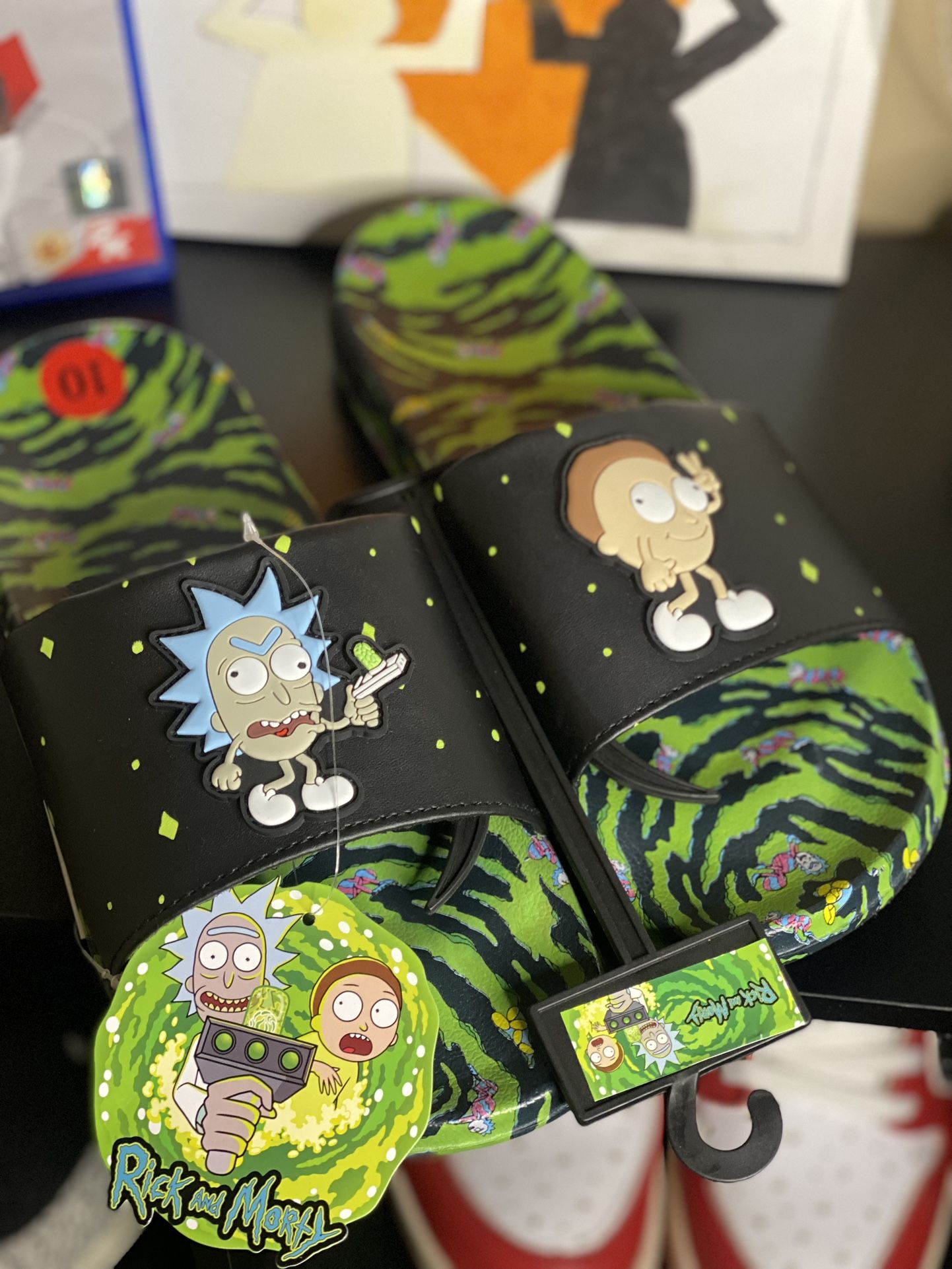 Rick And Morty Slides (NEW) Size 10