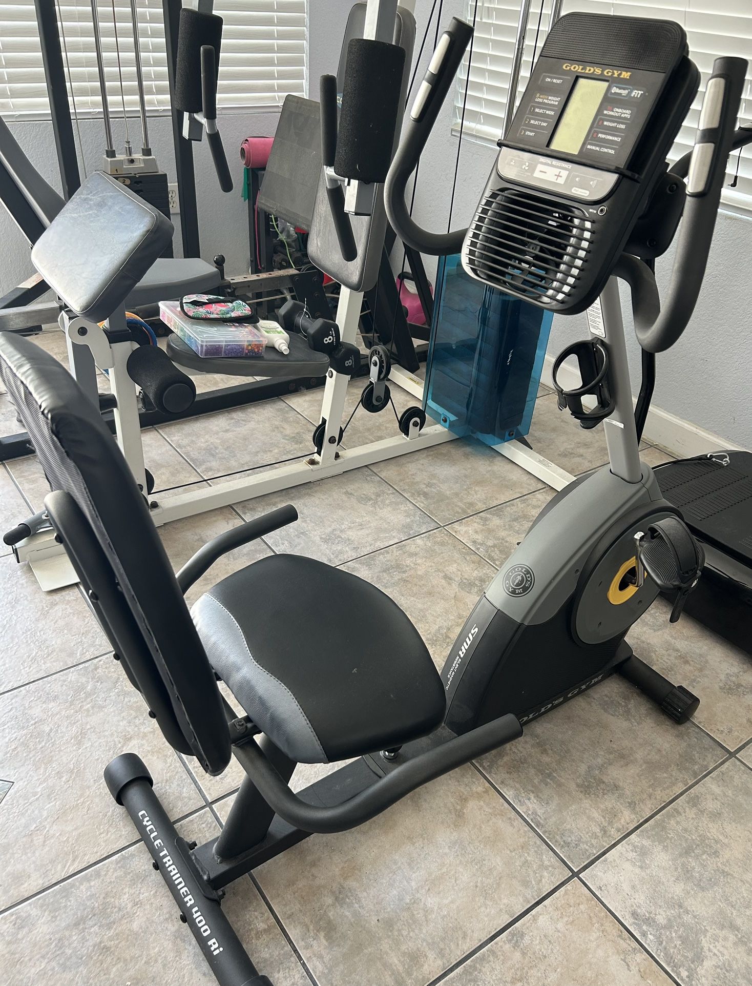 The Golds Gym Cycle Trainer 400 Ri Recumbent Exercise Bike comes