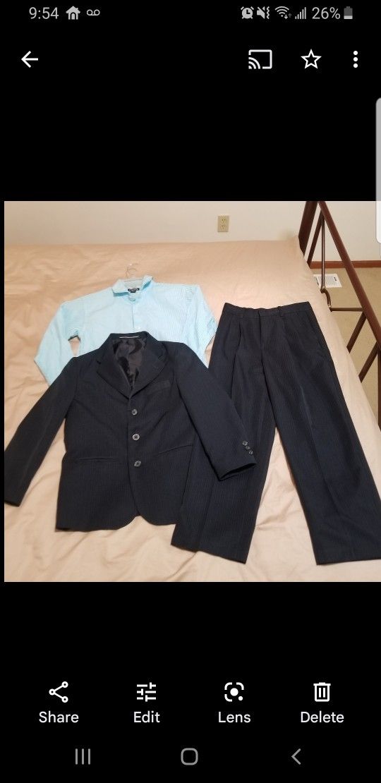 Kids 3 Piece suit Size 8/10 Dockers two piece pants and jacket and Chaps long sleeve button up. 