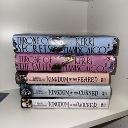 Kerri Maniscalco romance books