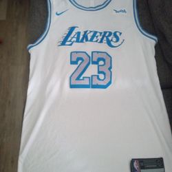 LeBron James Throwback Hardwood Classic