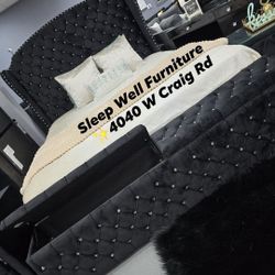 ✨️ Queen, Cal King Storage Bed Frame ✨️ Furniture Sectionals, Dining Avail 