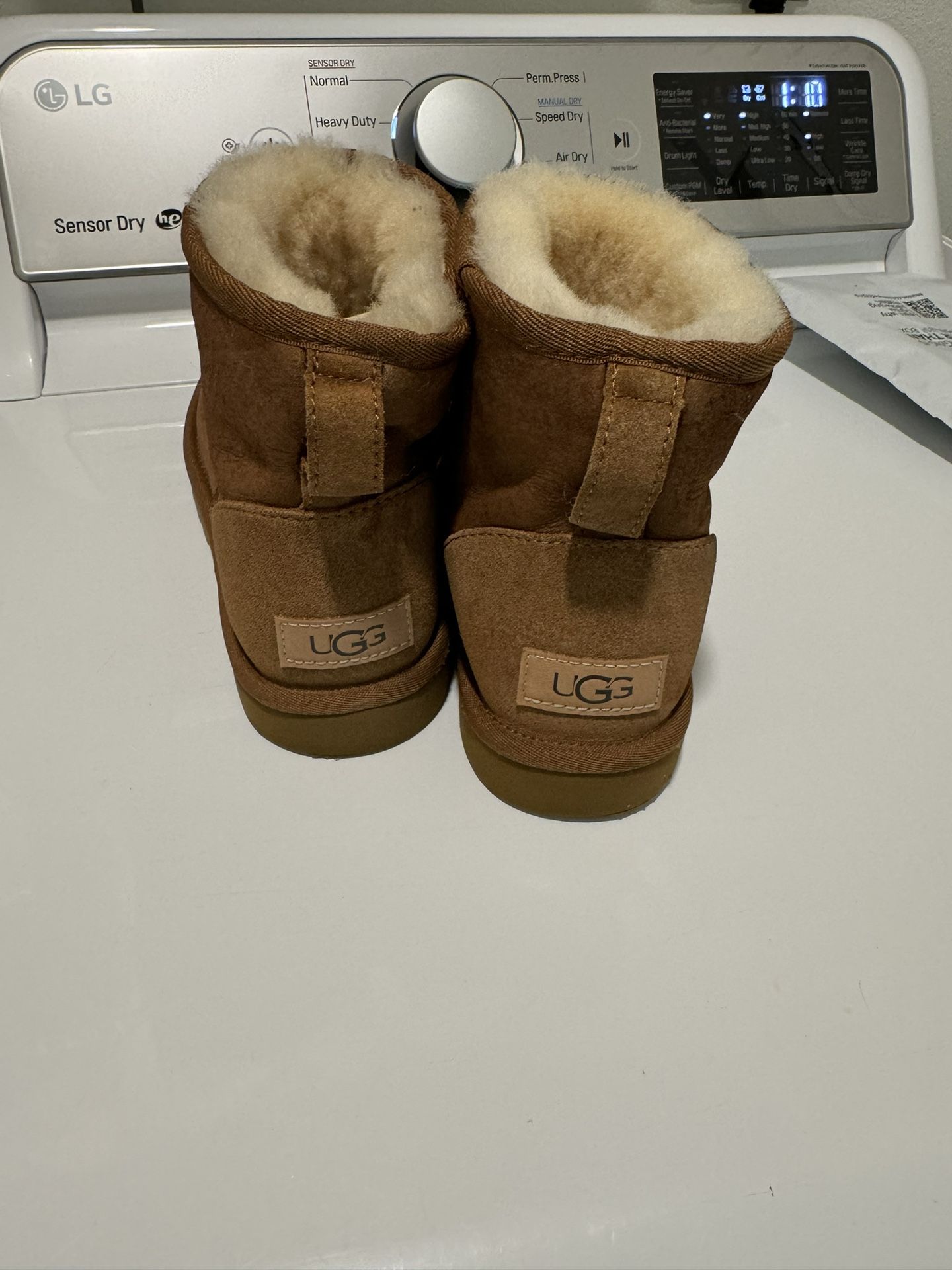 Uggs