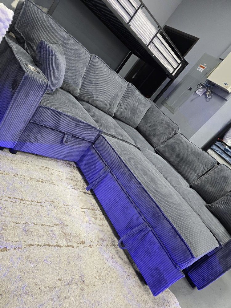 ✨️ Sectionals 2pc Sofas ✨️ Furniture Queen Bedrooms Dining Avail