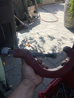 Reed pipe cutters up to 4-1/2”
