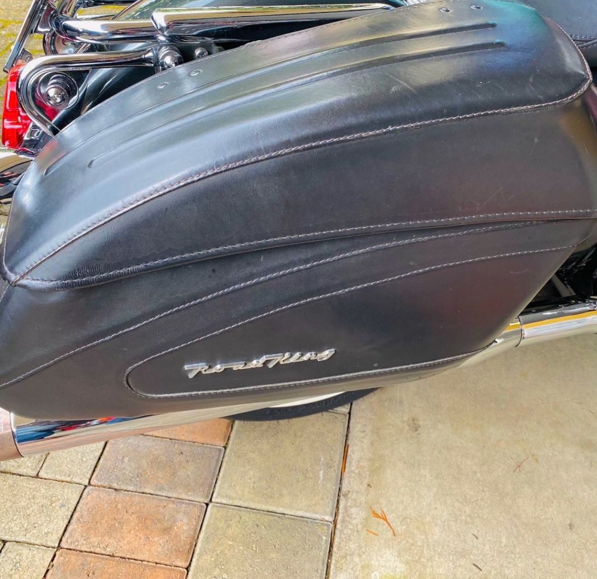 Harley-Davidson Road King Bags π π§³