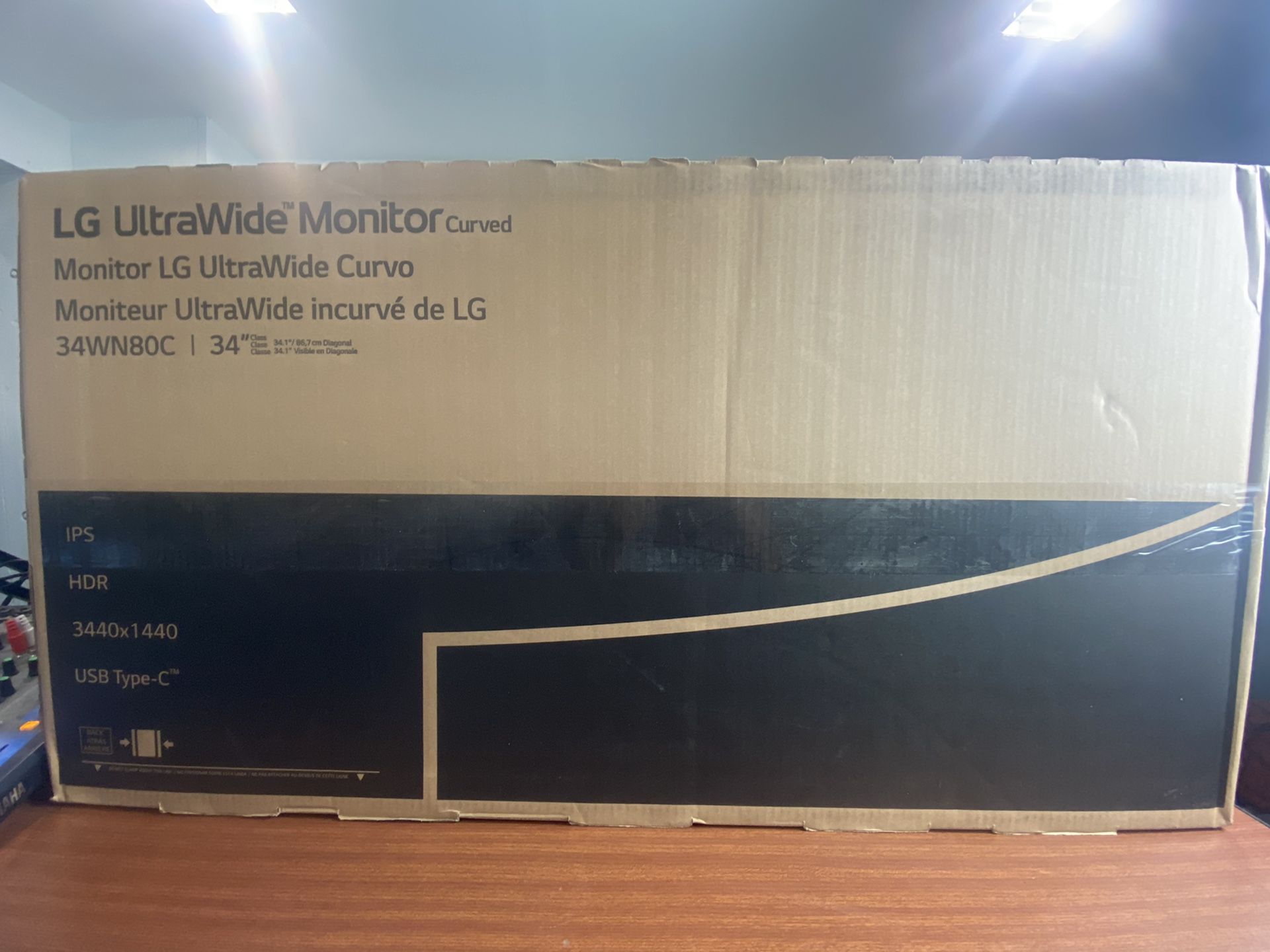 BRAND NEW LG ULTRAWIDE WQHD USB C MONITOR