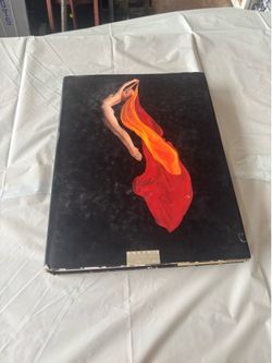Pool light Howard Schatz underwater photography coffee table book