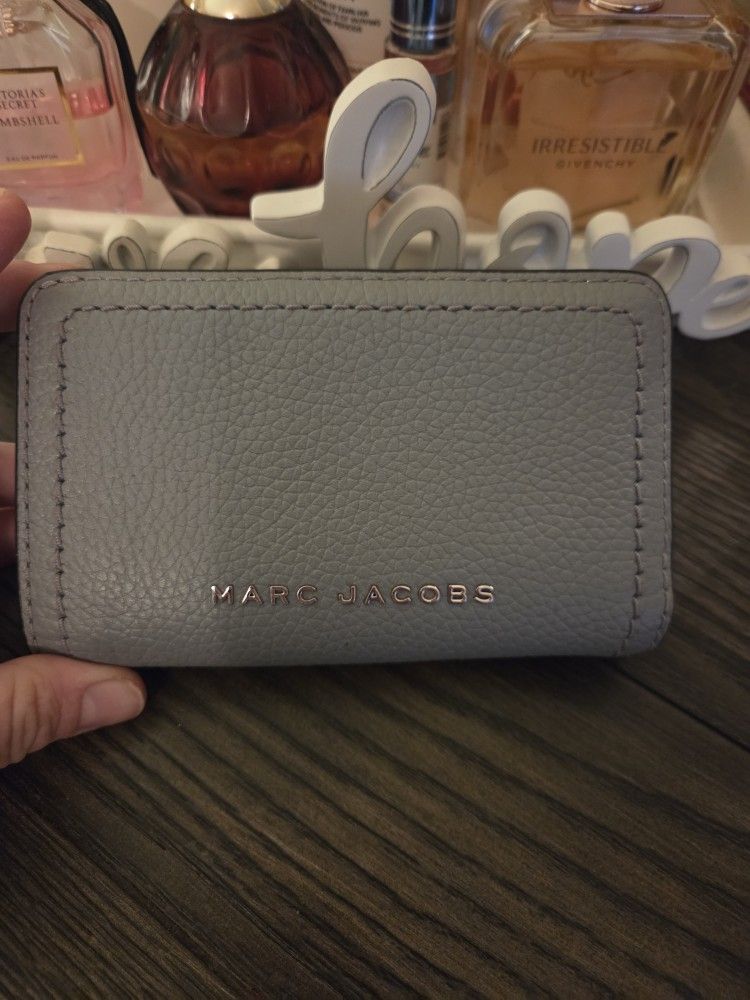 MARC JACOBS ORIGINAL LEATHER NEW