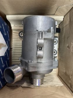 2008 - 335 Xi - BMW Water Pump