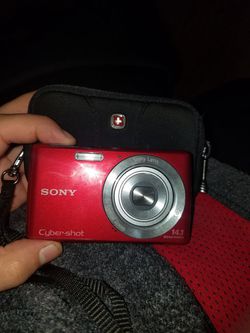 Sony camera (No Charger)