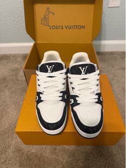 Lv trainers size 9 brand new