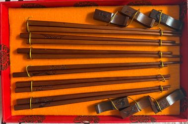 Premium Chinese Zodiac Wooden Chopstick & Holder Gift Set (6 Pairs) - New in Box