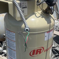 INGERSOLL RAND Electric Air Compressor 3 hp, 1 Stage, Vertical, 60 gal Tank, 10.3 cfm, 220V