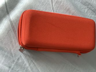 Phone pouch