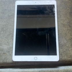 APPLE IPAD  7th Gen A2197 ( For Parts )