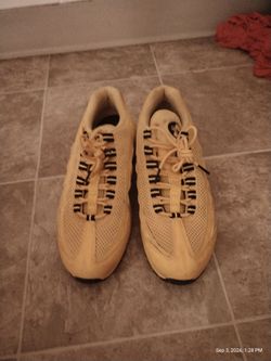 Nike Air Max 95 NYC Taxi