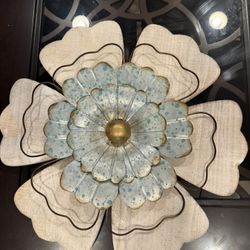 Flower Wood And Metal Decor