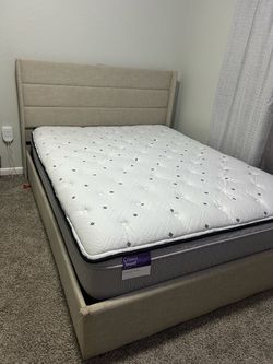 Cama queen