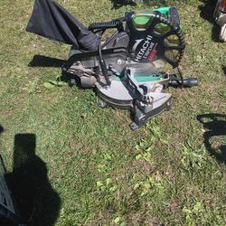 Hitachi 10" electric chop  saw laser model C10FCH2 used 4 times works great  