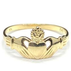 10k  Yellow Gold Claddagh Ring Size : 7.   Grams :  1.2