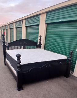 KING BED FRAME WITH BOX AND MATTRESS