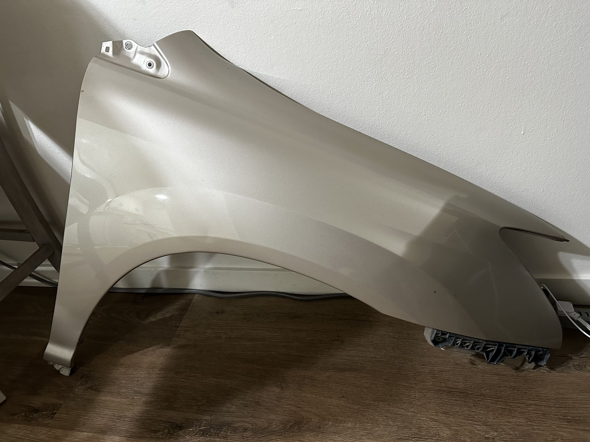 2004-2009 Lexus Rx350 Fender