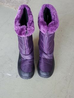 Size 6 Purple Snow Boots