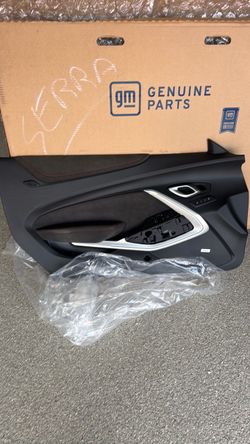 2023 Cheverlot Camaro interior door panel (set of 2)