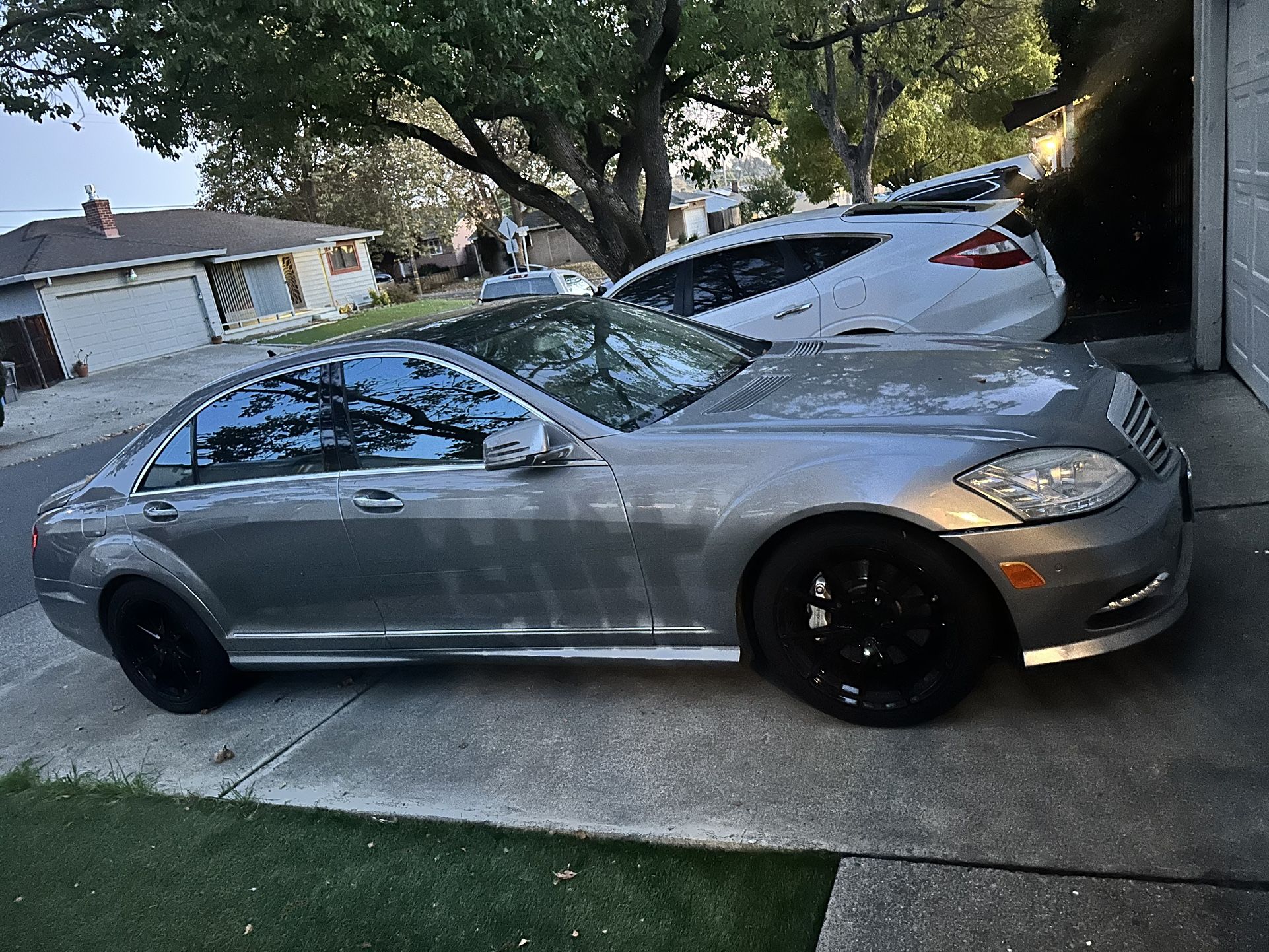 2013 Mercedes-Benz S-Class