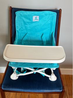 Portable Clip-On Baby High Chair with Tray & Travel Bag – Excellent Condition