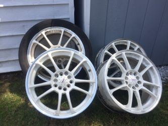 4 17x7 Inperio White Rims